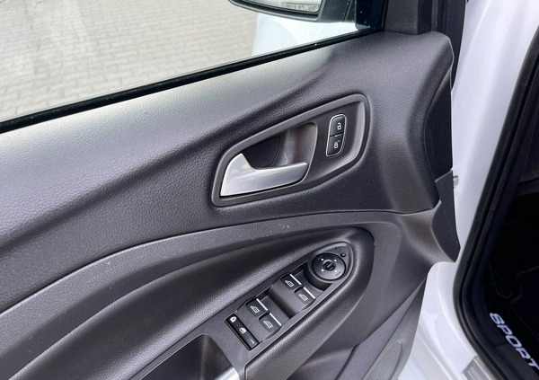 Ford Kuga cena 65900 przebieg: 213000, rok produkcji 2019 z Pilzno małe 631